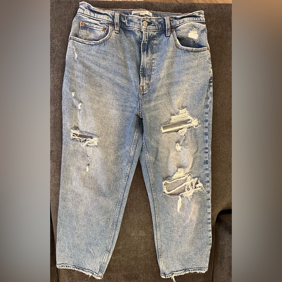 Abercrombie jeans - Picture 2 of 3